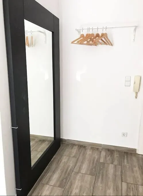 Designer Central Apartment With Parking & Terrace Berlin