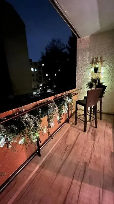 Designer Central Apartment With Parking & Terrace Berlin Tyskland